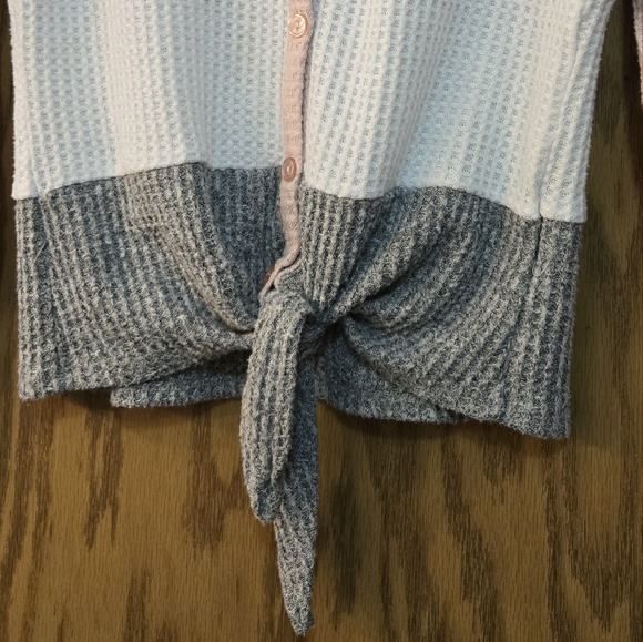 Cute light pink, white and gray, long sleeve blouse with buttons and front tie. - Picture 6 of 6